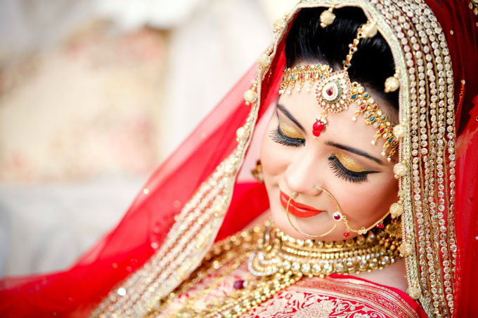 নতুন বৌয়ের সাজপোশাকের সাতকাহন