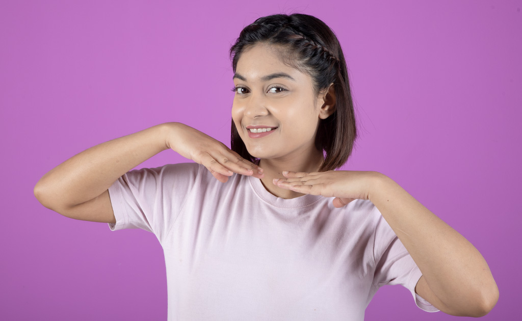 ভিটামিন সি vs আলফা আরবুটিন | ব্রাইটেনিংয়ের জন্য কোনটি বেশি কার্যকর?