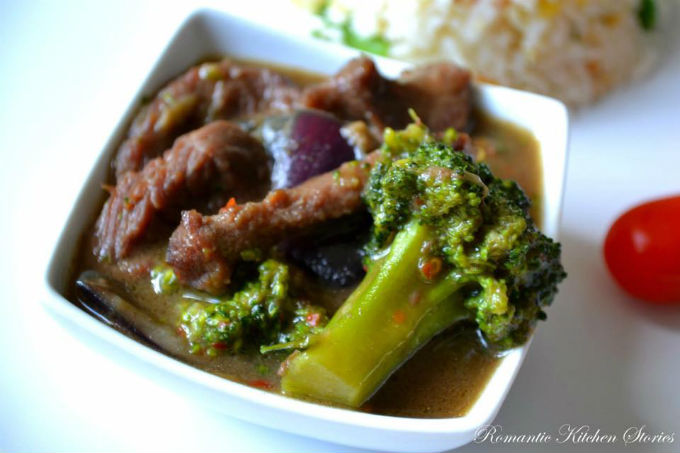 বিফ ইন ওয়েস্টার সস