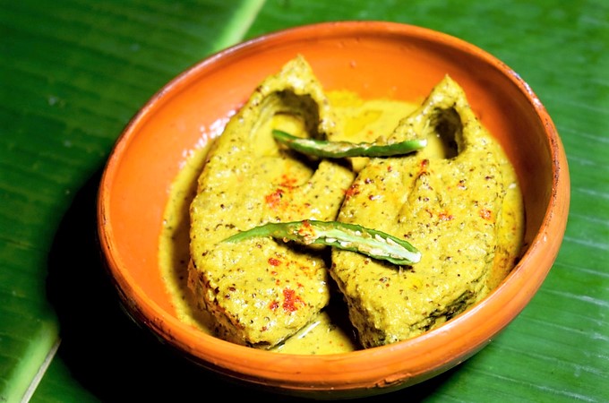 সরষে ইলিশ