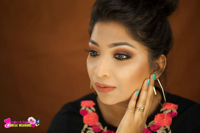 ব্রাউন ম্যাট আই মেকাপ লুক