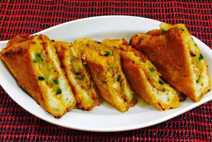 বিকেলের নাস্তায় ঝটপট মজাদার ব্রেড পাকোড়া