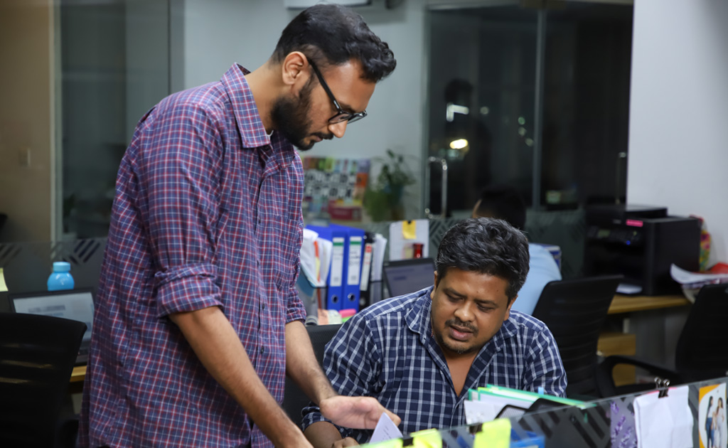 নাইট শিফটে ডিউটি? মেন্টালি ও ফিজিক্যালি ফিট থাকুন ৬টি উপায়ে!