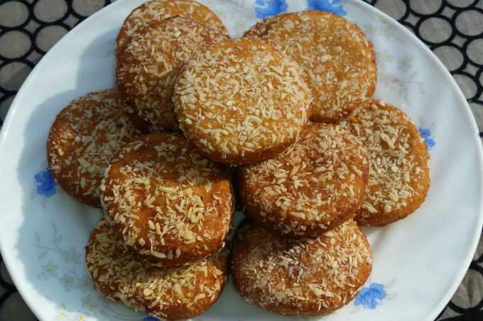 নারকেল বিস্কিট পিঠা
