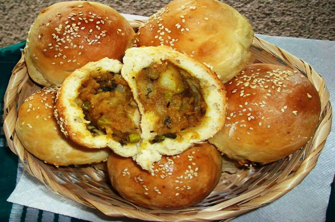 বিকেলের নাস্তায় ‪‎সুস্বাদু মিট বান!