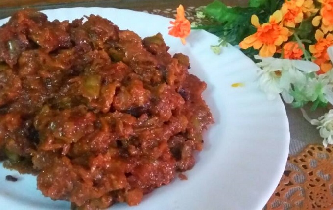 টক-ঝাল-মিস্টি স্বাদে জলপাই আচার!