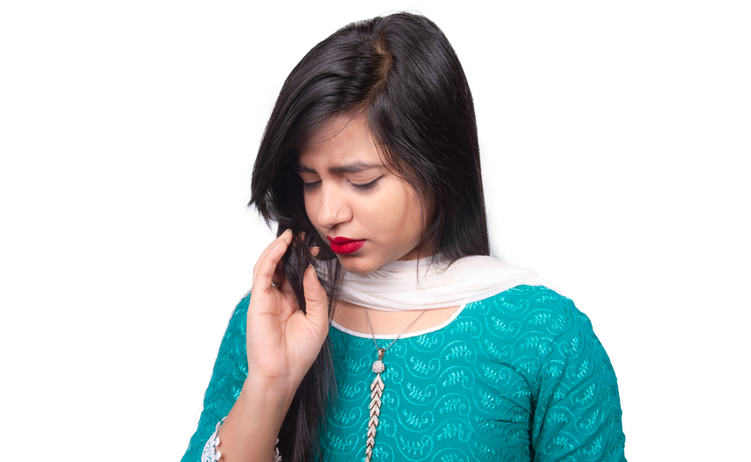 চুল পড়া নিয়ে চিন্তিত? এই সমস্যা দূর করুন এখনই!