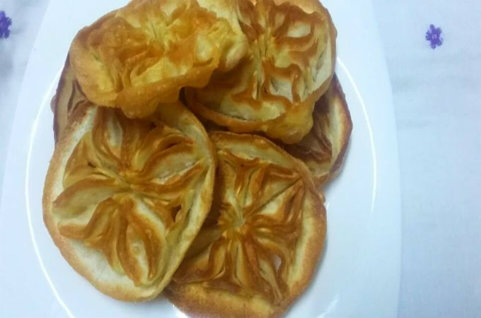 ফুলঝুরি পিঠা!