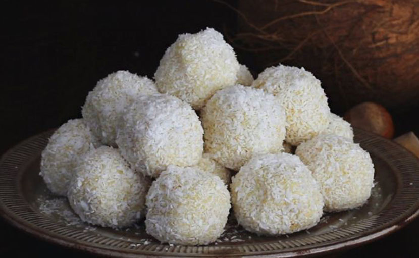 নারকেল নাড়ু