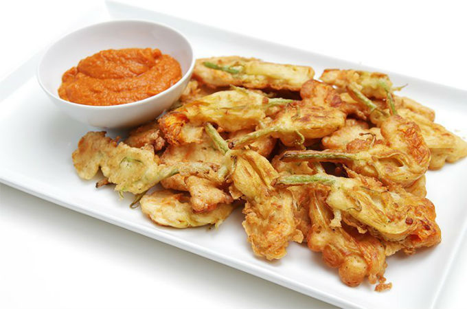 মিষ্টি কুমড়ার ফুলের চপ