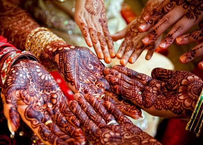মেহেদির রঙ গাঢ় এবং হালকা করার নিয়ম