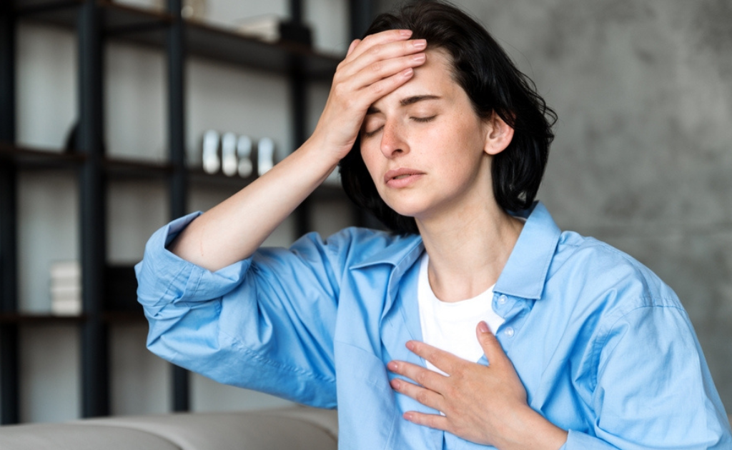 প্যানিক অ্যাটাক নাকি প্যানিক ডিজঅর্ডার ? কীভাবে বুঝবেন?