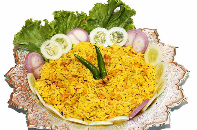 কাঁচা আমের খিচুড়ি!