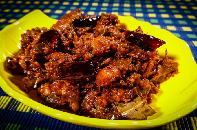 টক-ঝাল-মিষ্টি জলপাইের আচার
