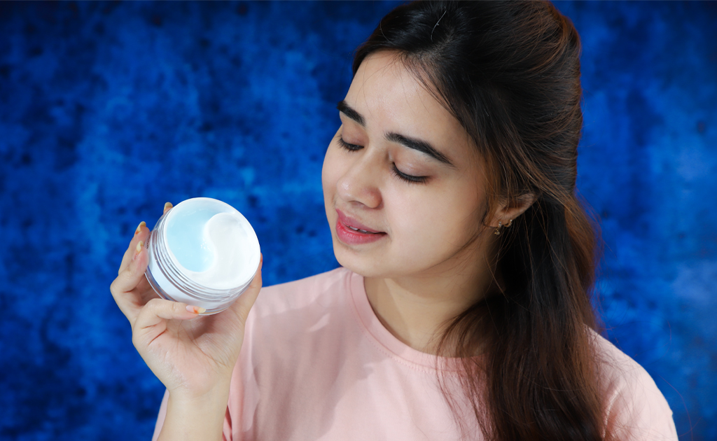 কম্বিনেশন স্কিনের টোটাল কেয়ার হবে একটি ময়েশ্চারাইজার দিয়েই!