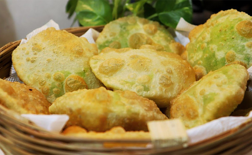 পুর ভরা কচুরি