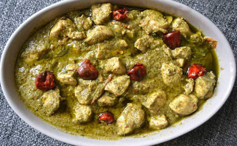 পালং শাক দিয়ে মুরগি ভুনা!