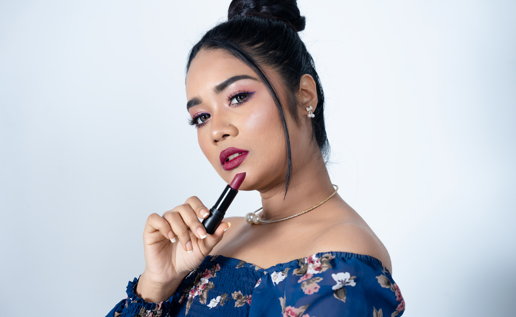 ৫টি লিপস্টিক হ্যাকস দিয়ে মেকআপ লুকে আনুন ভ্যারিয়েশন