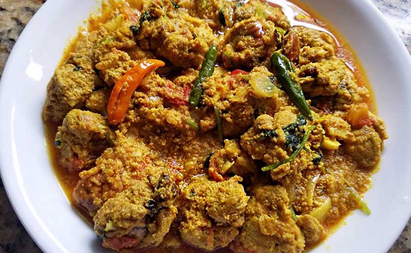 মাছের ডিমের দোপেয়াজা