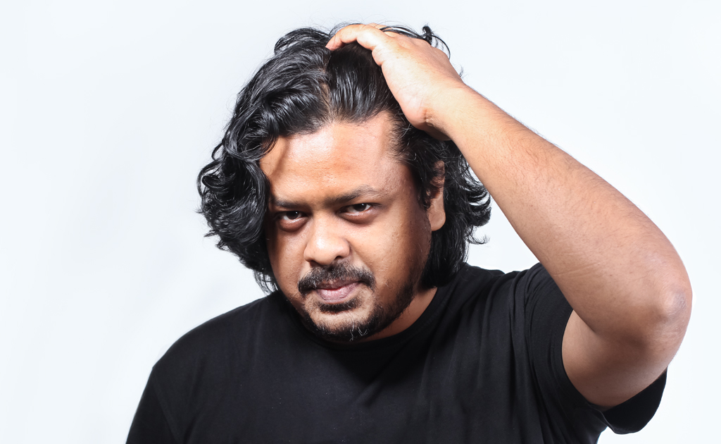 ছেলেদের চুলের রাফনেস এবং খুশকি দূর করুন খুব সহজেই