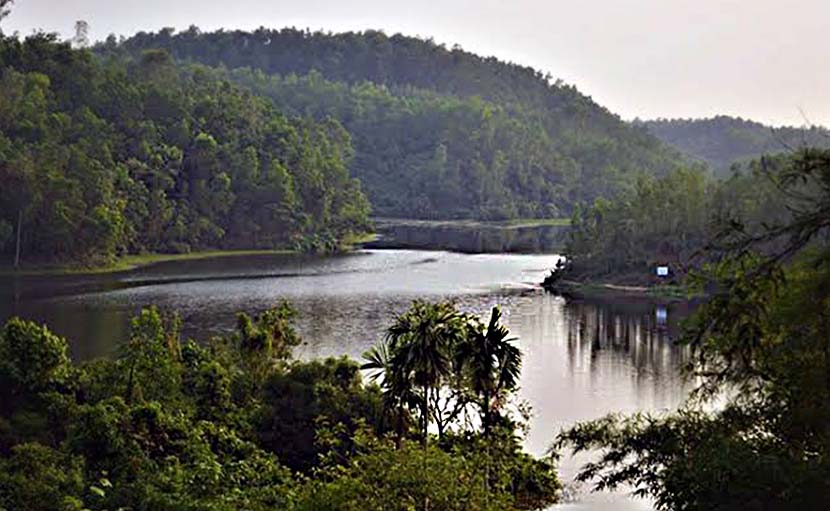 বান্দরবানের প্রান্তিক লেক - shajgoj.com