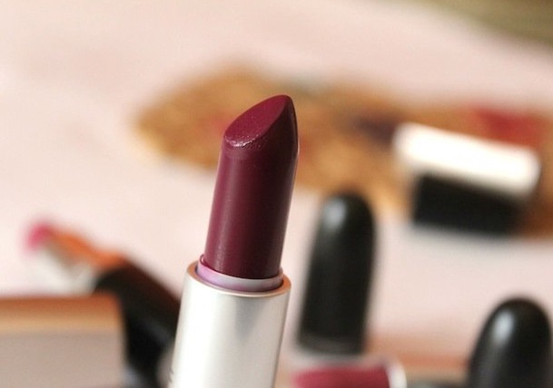 mac-rebel-lipstick-2