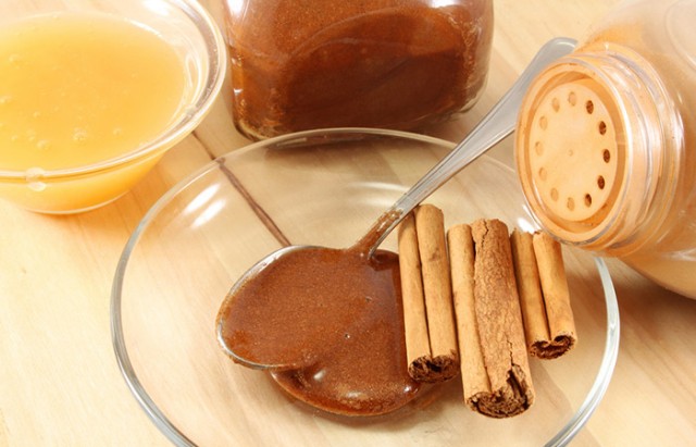 Special-Focus-On-Raw-Honey-And-Ceylon-Cinnamon