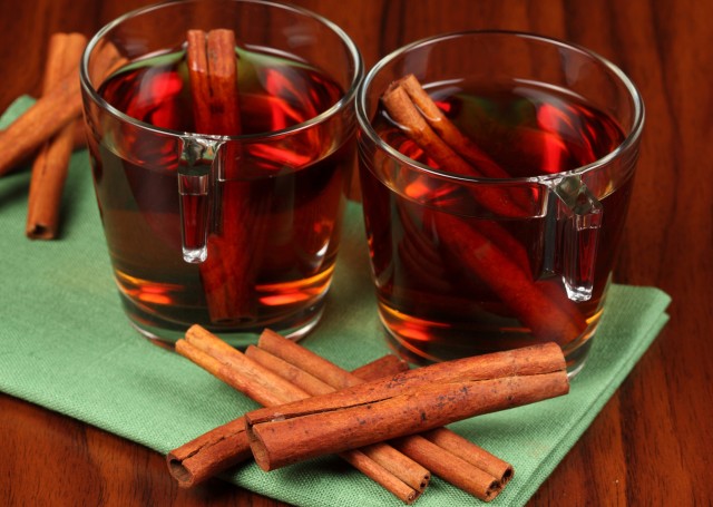 tea_cinnamon_drink_70063_2560x1600